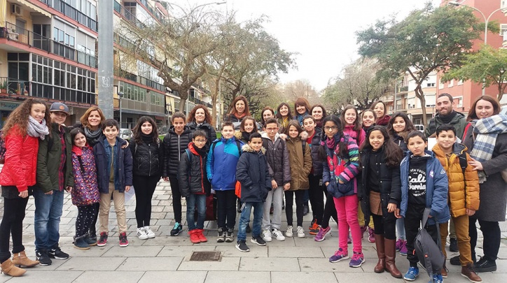 Alumnes i docents del Prat que van participar a la trobada.